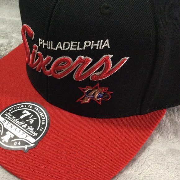 Mitchell & Ness Philadelphia 76ers Black and Red Fitted Hat - Picture 2 of 9